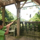 熱海での自然体験プログラム『竹クラフト体験・水鉄砲』