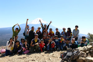 15春_富士山_富士山が見える山に登りました。.jpg
